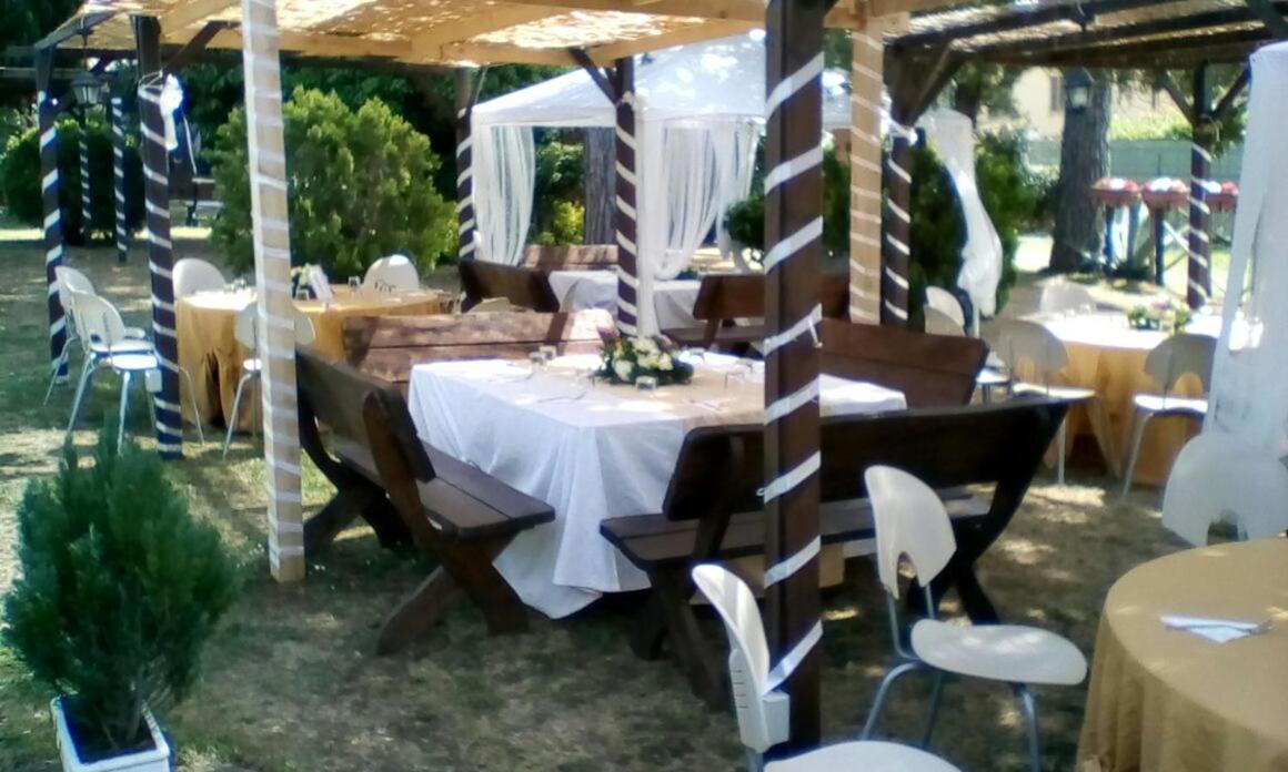 Villa Paradise Resort Gallicano nel Lazio Eksteriør billede