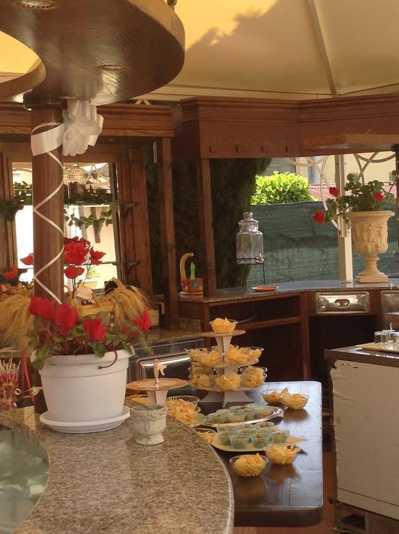 Villa Paradise Resort Gallicano nel Lazio Eksteriør billede