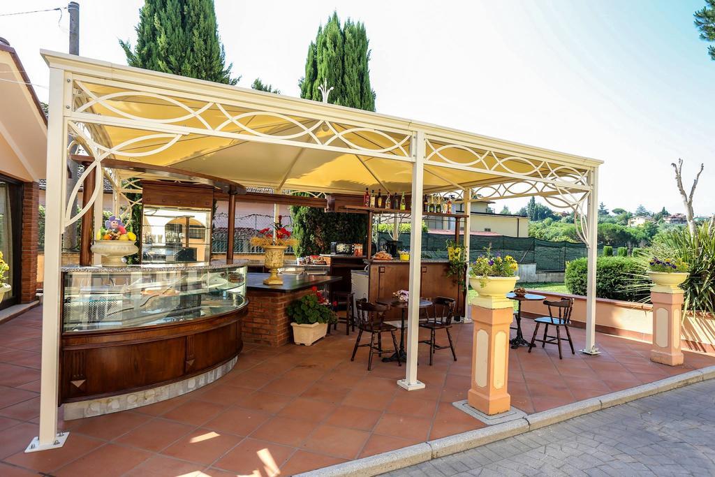 Villa Paradise Resort Gallicano nel Lazio Eksteriør billede